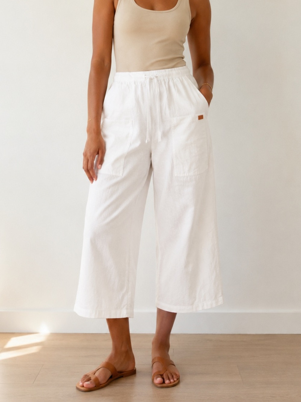 Peace Love World Women's Wide-Leg Cropped Pants in White